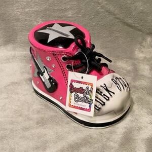 Bootiful Booties Collectible "Pink Rock Star" Bank by Giftcraft- NEW, W/TAGS